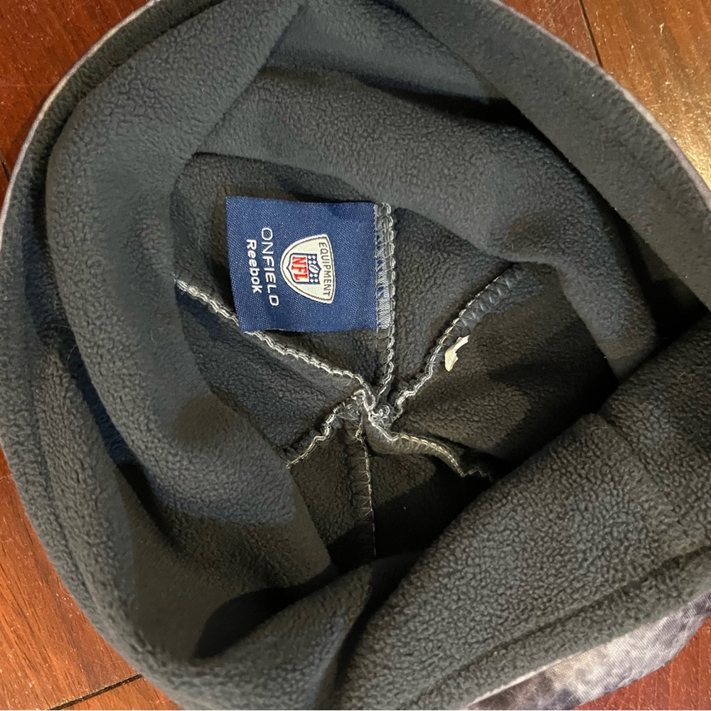 Reebok NFL Steelers Fleece Beanie - Picture 3 of 3